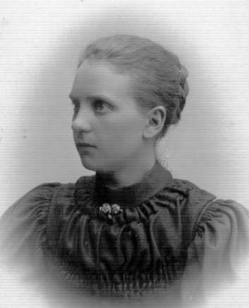 Farfars mor Julia